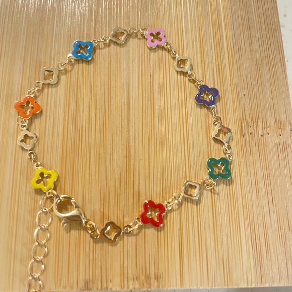 SHIVE FAMILY STATEMEANT  BRACELET 2025 B2 - Picture 1 of 10